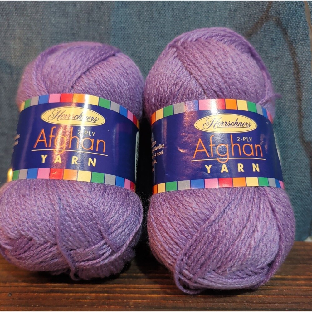 Herrschners Afghan Yarn 2 Ply Grape Frost Purple Acrylic 2 Skein